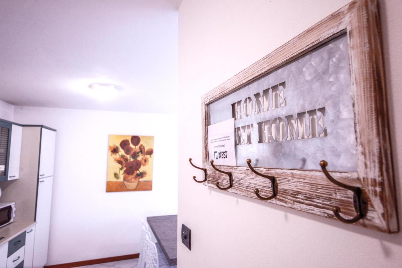 1Dest - Best Location Riva del Garda Bagian luar foto