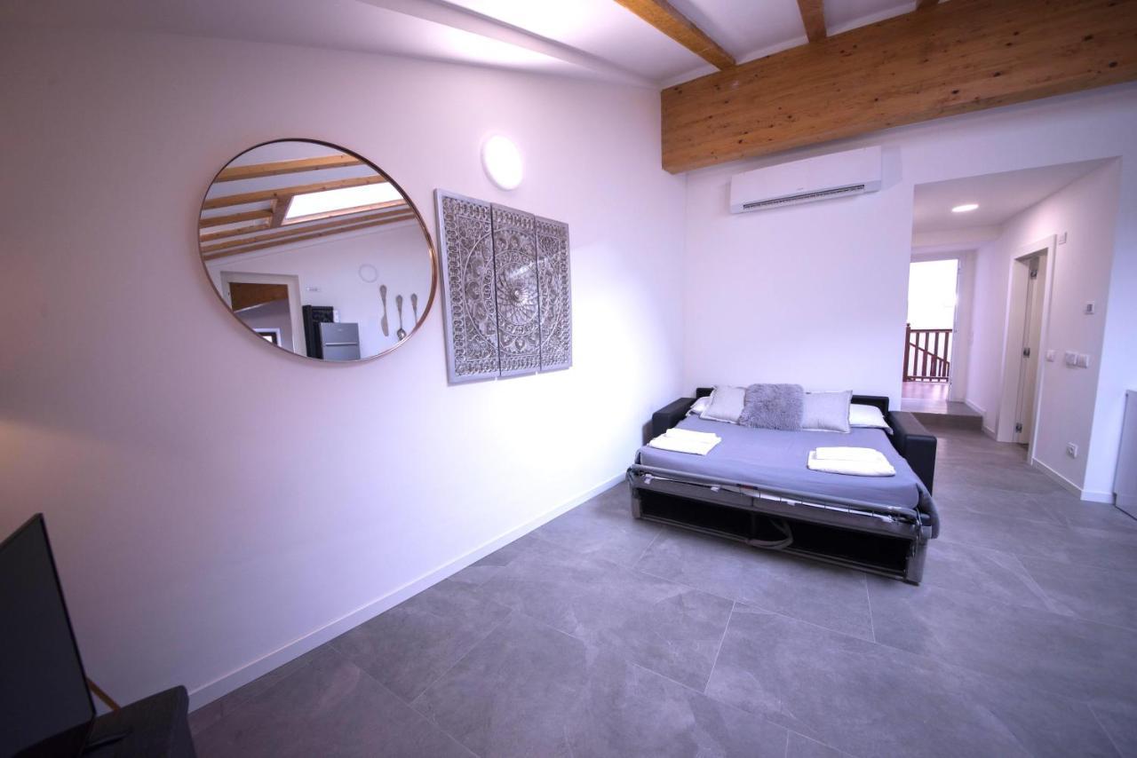 1Dest - Best Location Riva del Garda Bagian luar foto